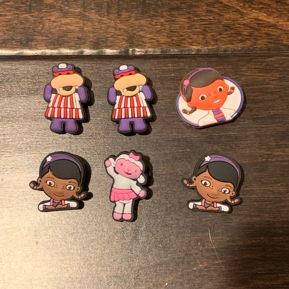 Doc McStuffins shoe charms